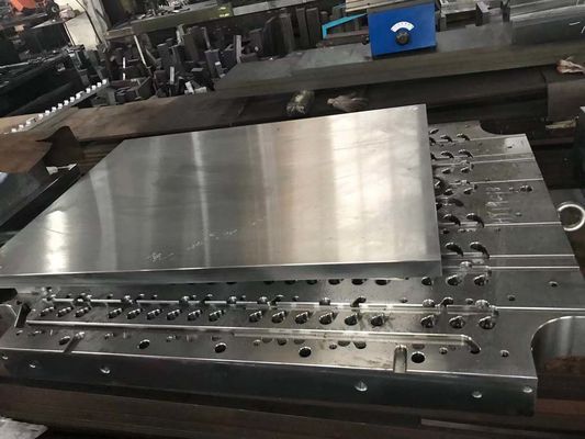 Din 1.2344 / SKD61 / H13 Hot Work Tool Steel Plate untuk cetakan